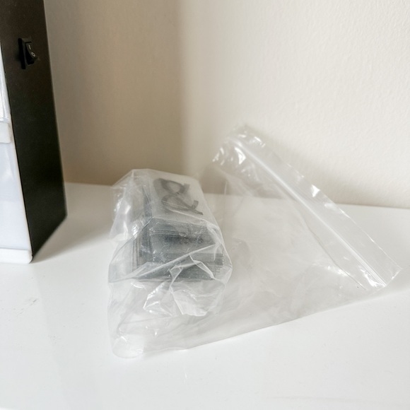 “Dream in Color” Plastic Light Box - Picture 2 of 4